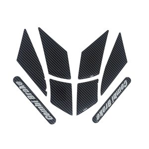 ست برچسب گلگیر جلو موتور سیکلت وارون مدل w 11 carbon مناسب برای هوندا کلیک بسته 8 عددی