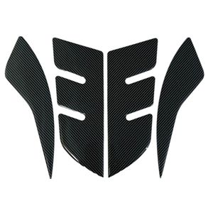 پد برچسب گلگیر جلو موتور سیکلت وارون مدل w 9 carbon مناسب برای یاماها آیروکس بسته 4 عددی