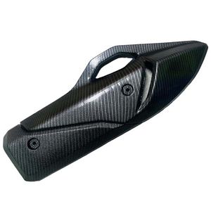 کاور و محافظ اگزوز موتور سیکلت وارون مدل c 9 carbon مناسب برای هوندا کلیک 160_واریو 160